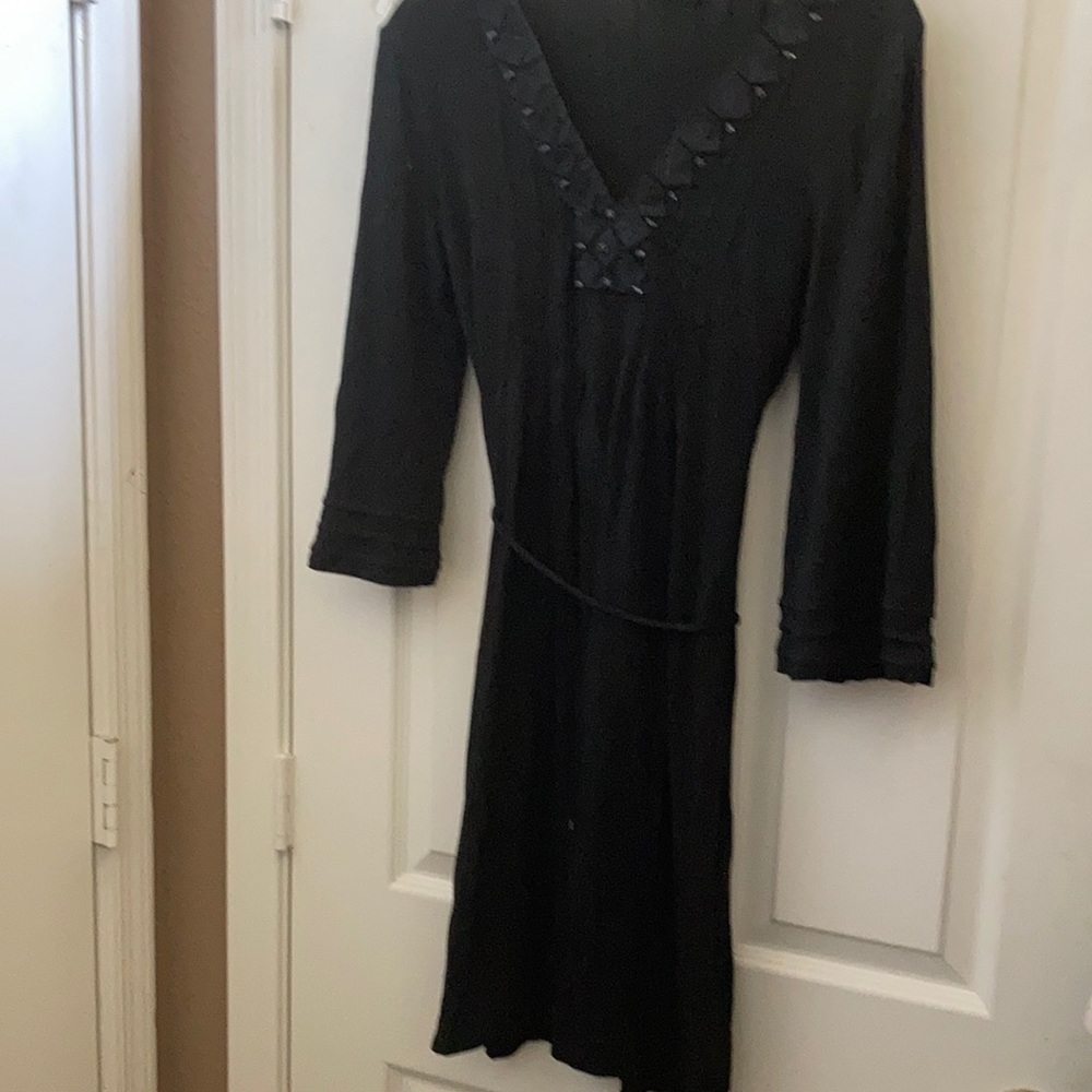FINAL MARKDOWN Ladies’ New York & Company Jazzy Black Mini Dress (L)